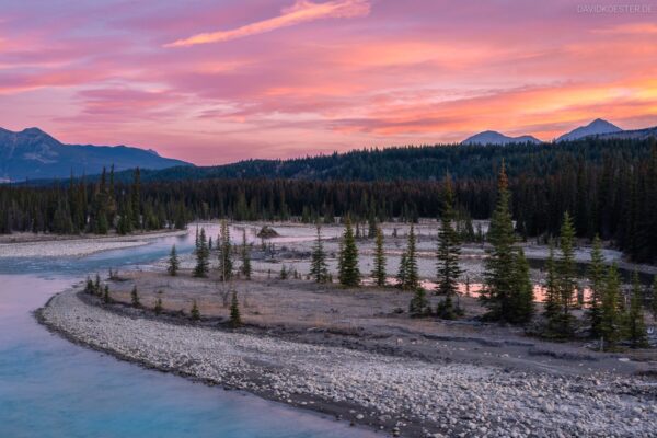 Kanada - Athabasca River, Rocky Mountains, Jasper NP